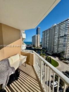 Small Image of 1965 SOUTH OCEAN DR #10 M, Hallandale Beach Number 15