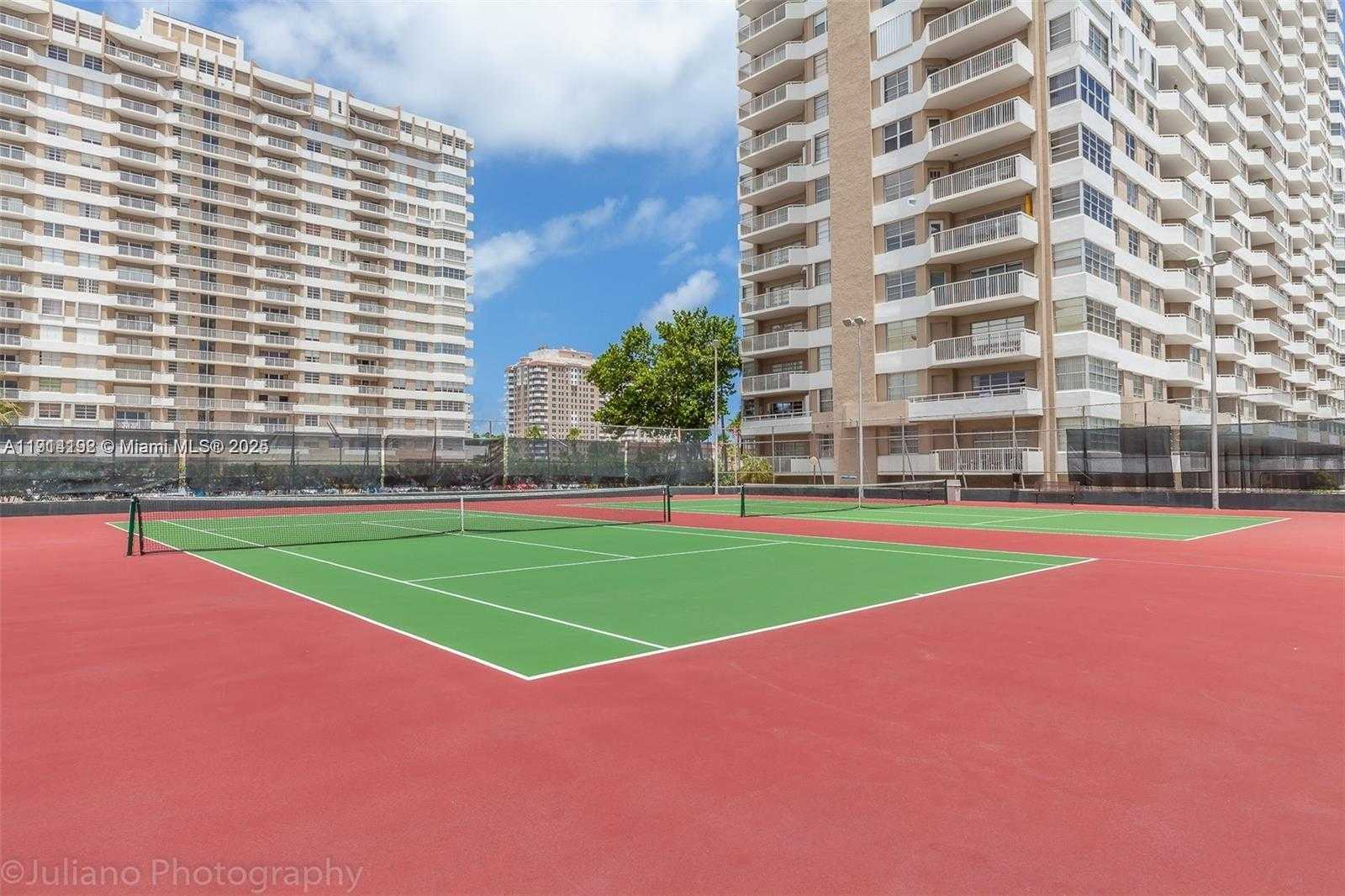 Small Image of 1965 SOUTH OCEAN DR #10 M, Hallandale Beach Number 6