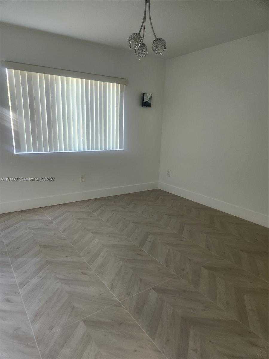 Small Image of 18880 NORTH WEST 57TH AVE #105, Hialeah Number 13