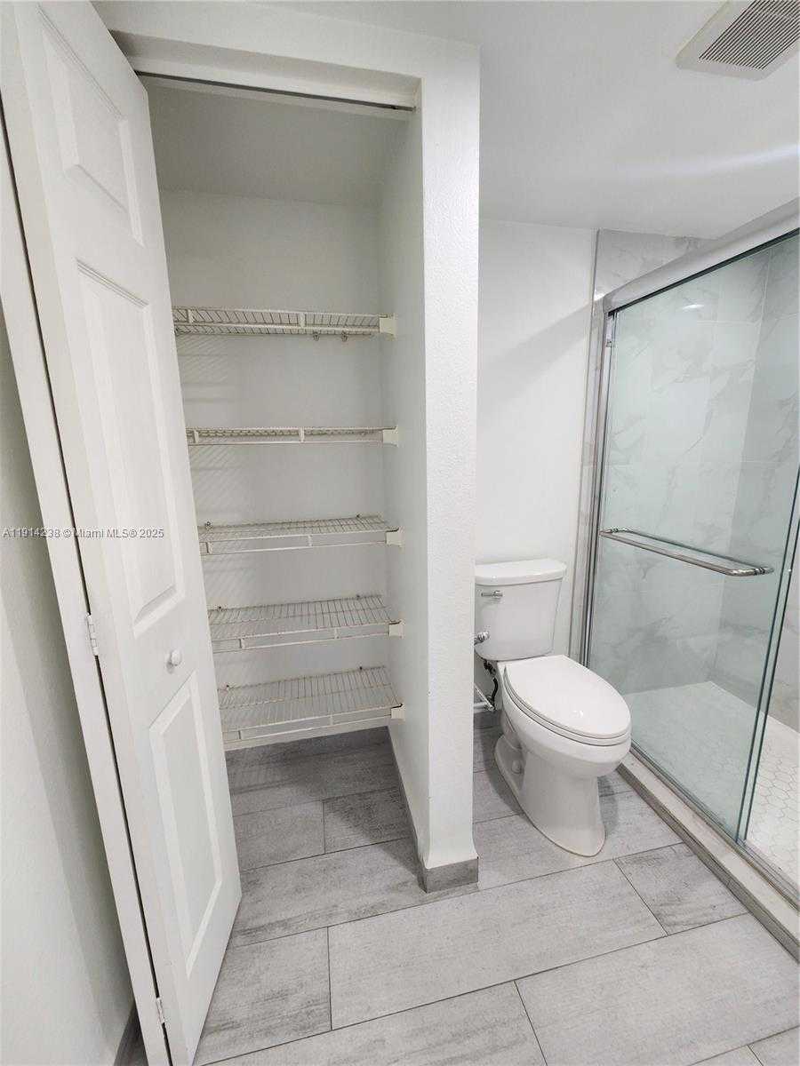 Small Image of 18880 NORTH WEST 57TH AVE #105, Hialeah Number 24