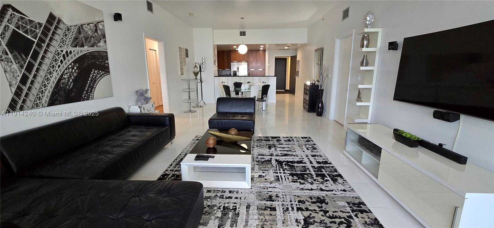 Small Image of 7901 HISPANOLA AVE #607, North Bay Village Number 1