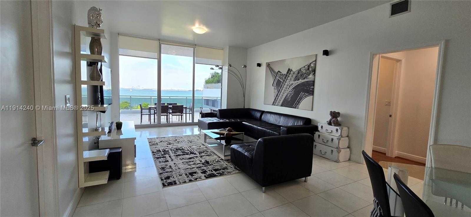 Small Image of 7901 HISPANOLA AVE #607, North Bay Village Number 2