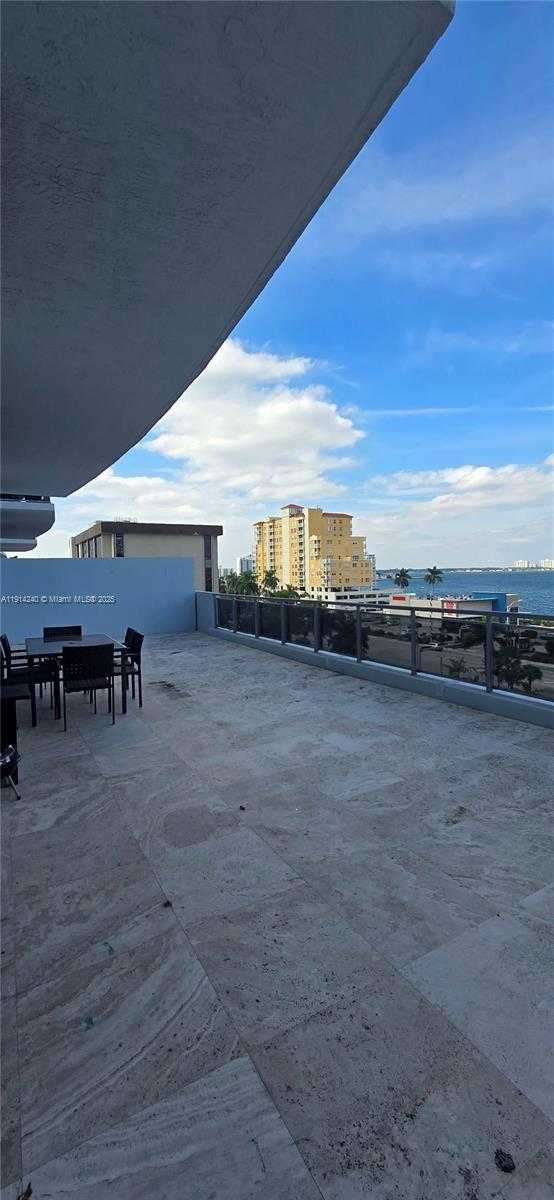 Small Image of 7901 HISPANOLA AVE #607, North Bay Village Number 21