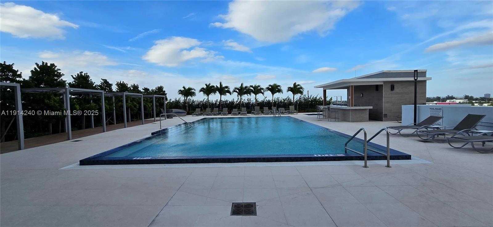 Small Image of 7901 HISPANOLA AVE #607, North Bay Village Number 29