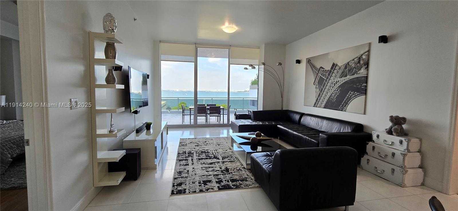 Small Image of 7901 HISPANOLA AVE #607, North Bay Village Number 3