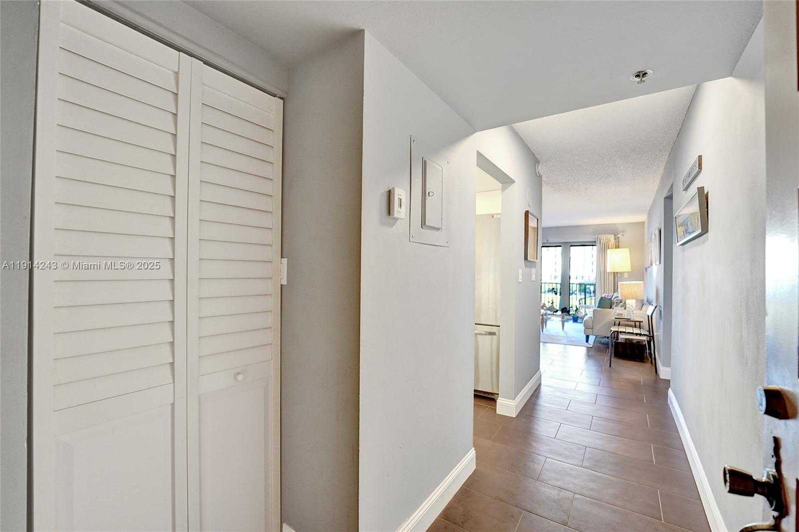 Small Image of 1201 SOUTH OCEAN DR #218N, Hollywood Number 19