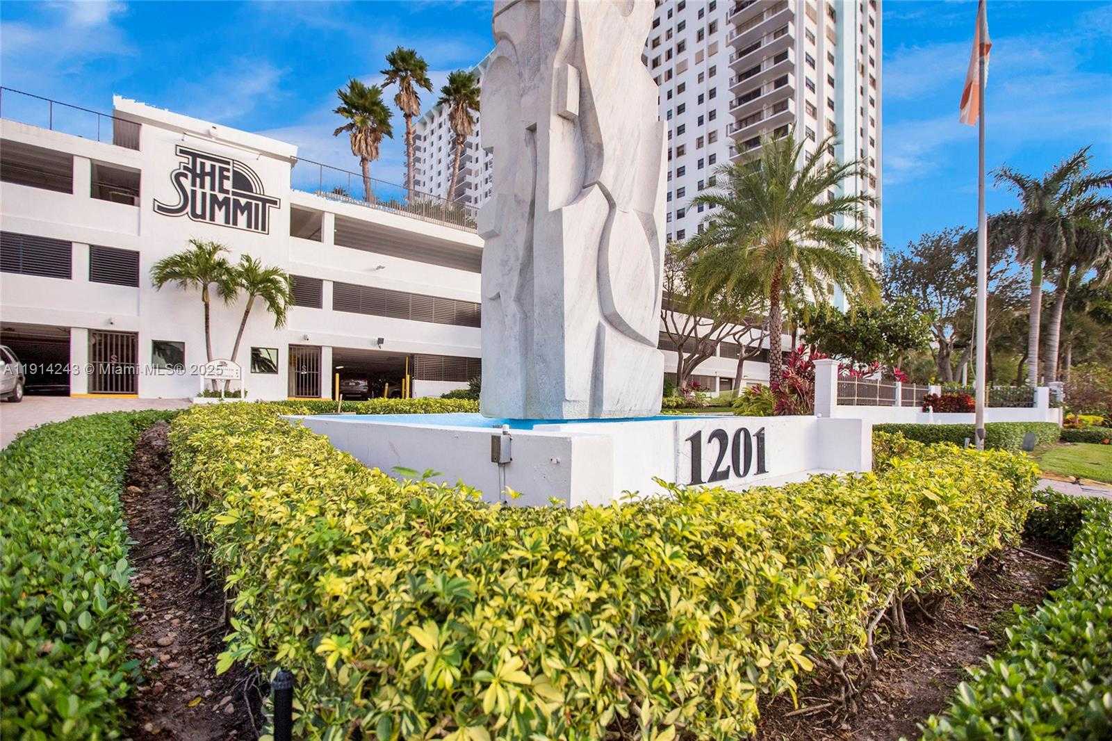 Small Image of 1201 SOUTH OCEAN DR #218N, Hollywood Number 2