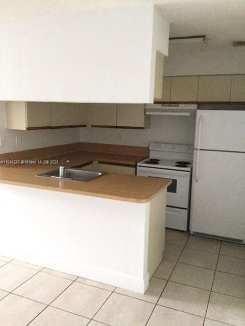 Small Image of 17580 NORTH WEST 67TH PL #F-1, Hialeah Number 2