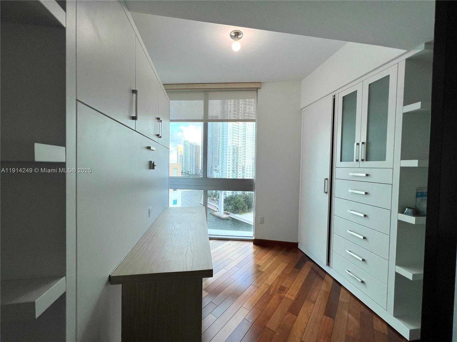 Small Image of 350 SOUTH MIAMI AVE #1502, Miami Number 12