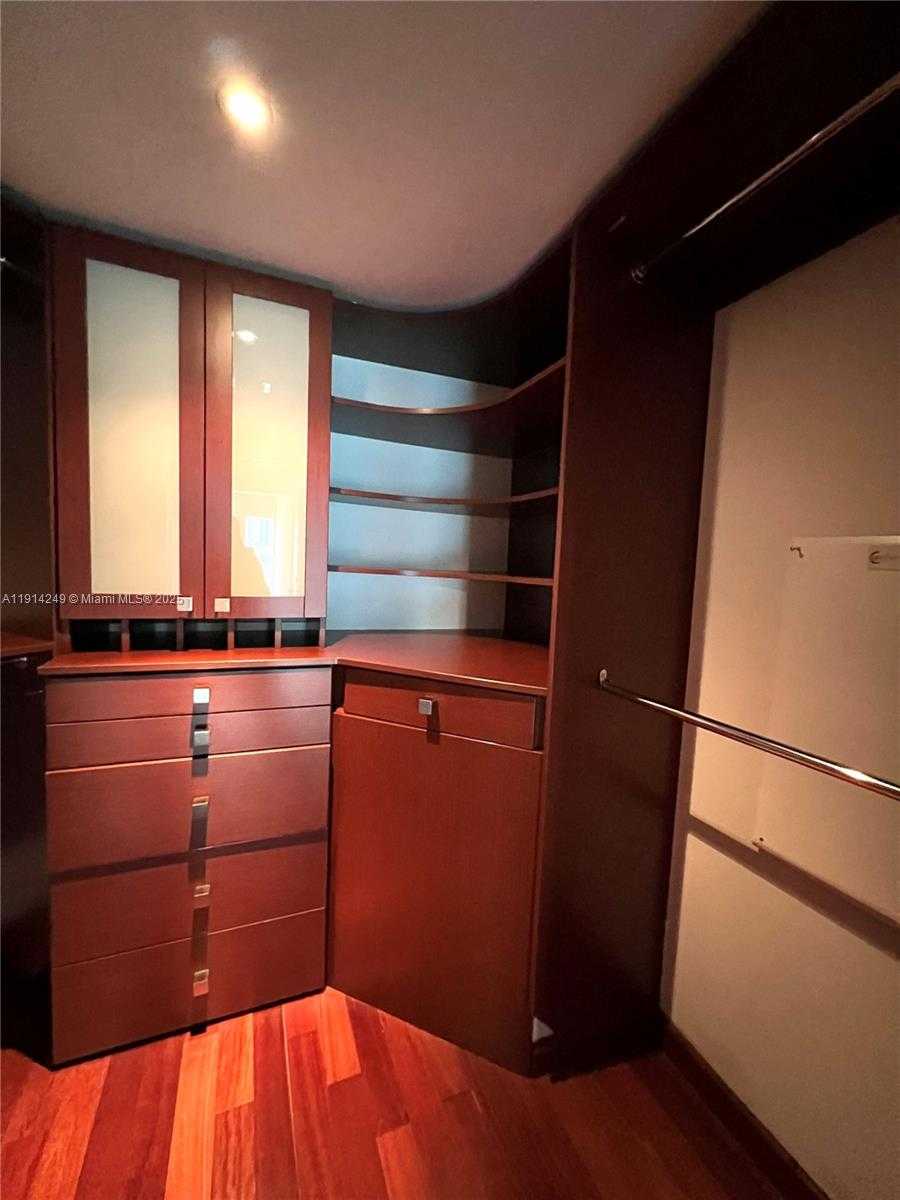 Small Image of 350 SOUTH MIAMI AVE #1502, Miami Number 19