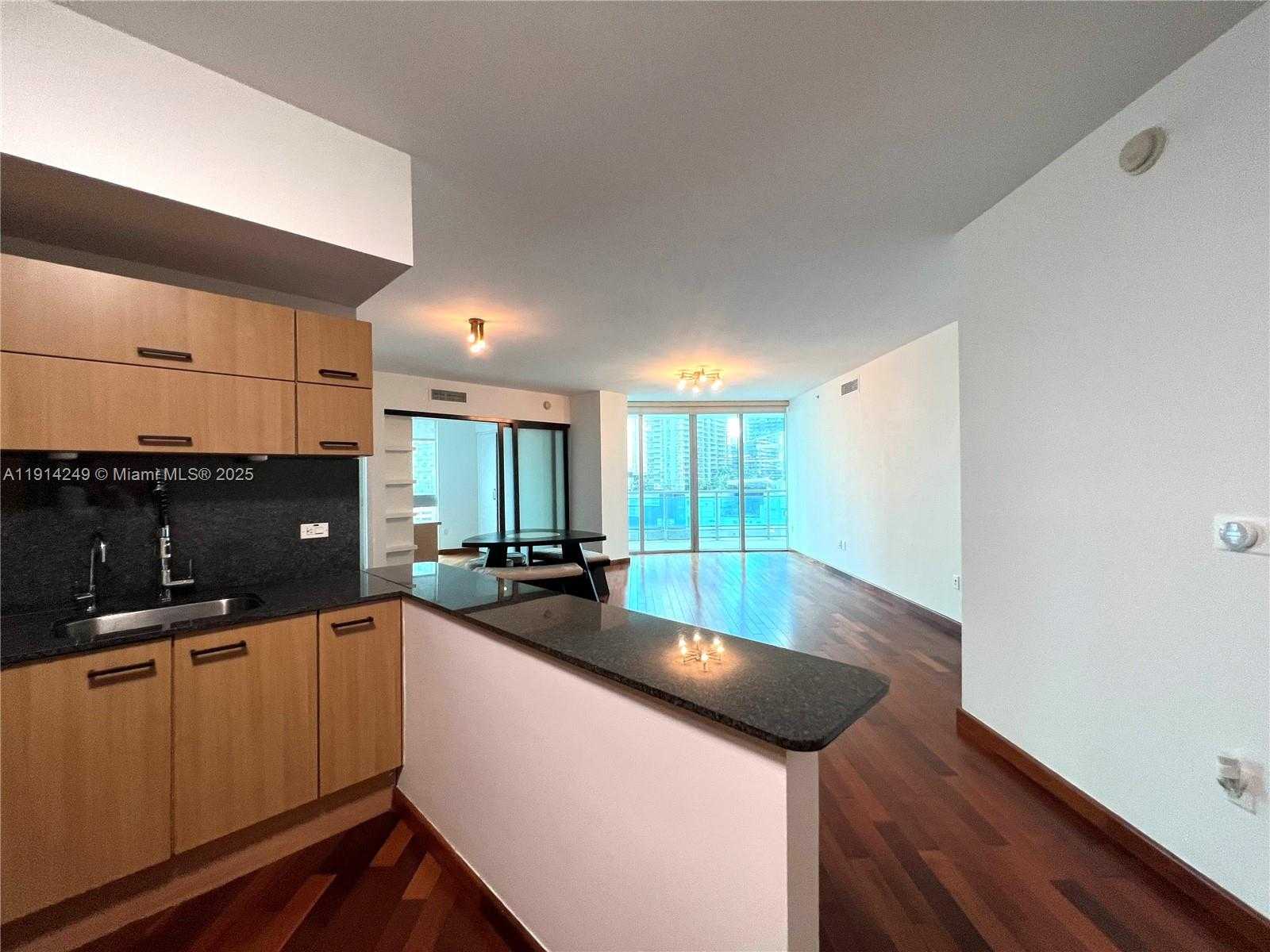Small Image of 350 SOUTH MIAMI AVE #1502, Miami Number 5