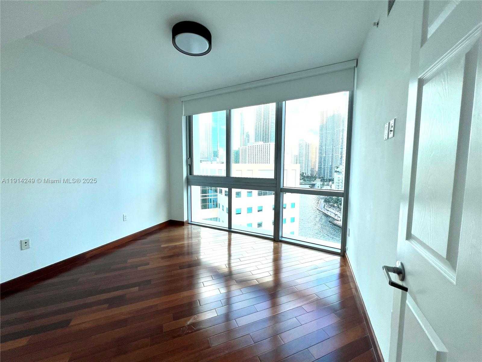 Small Image of 350 SOUTH MIAMI AVE #1502, Miami Number 9