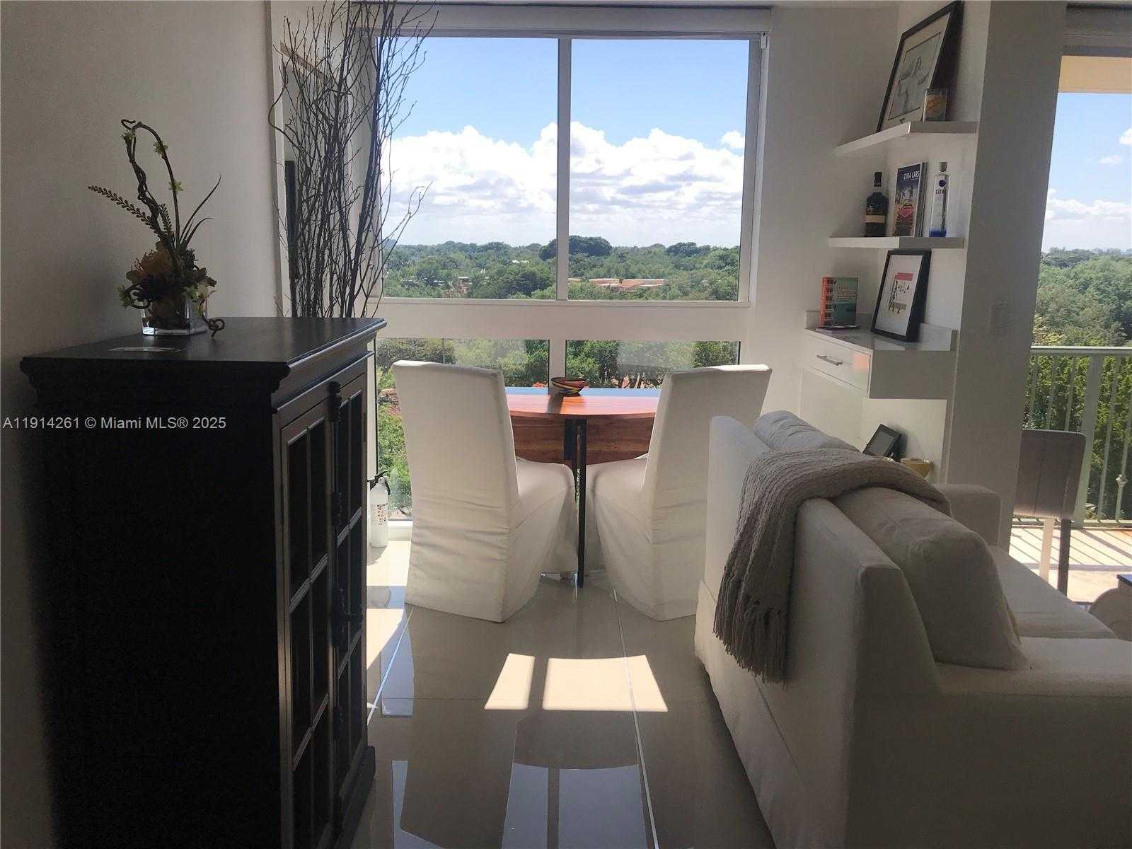 Small Image of 2951 SOUTH BAYSHORE DR #904, Miami Number 10