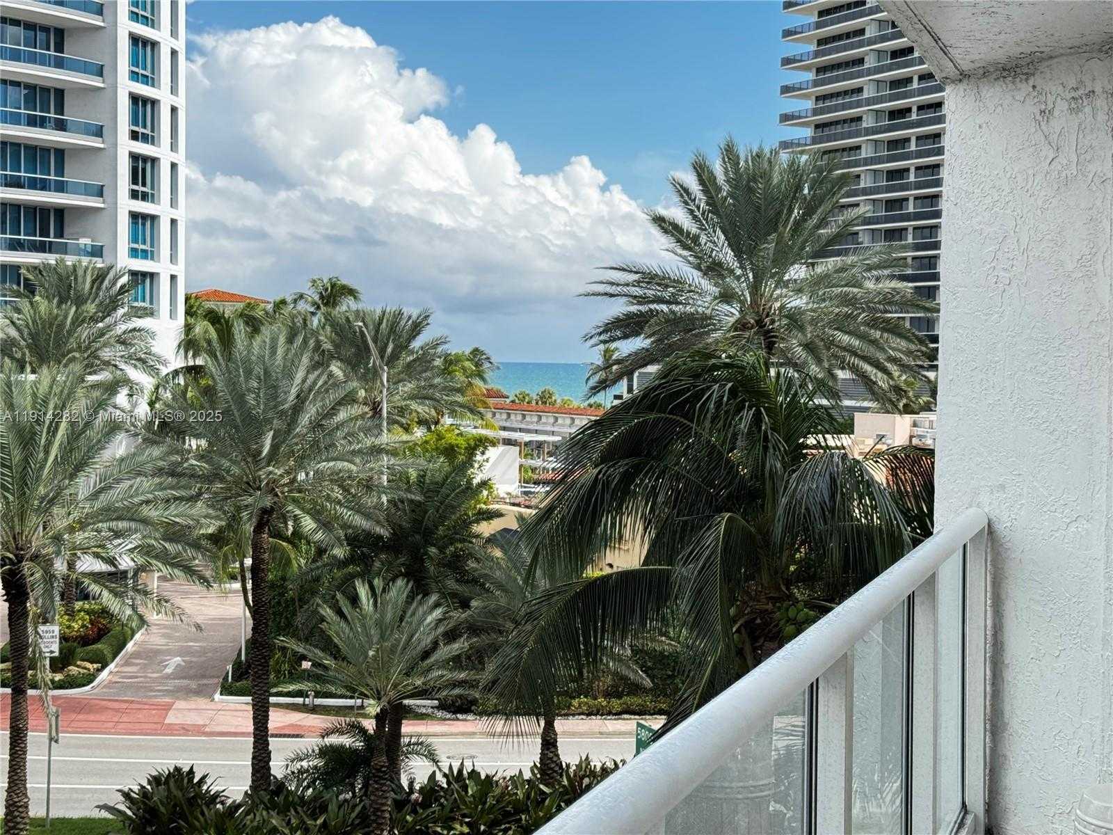 Small Image of 5900 COLLINS AVE #508, Miami Beach Number 18