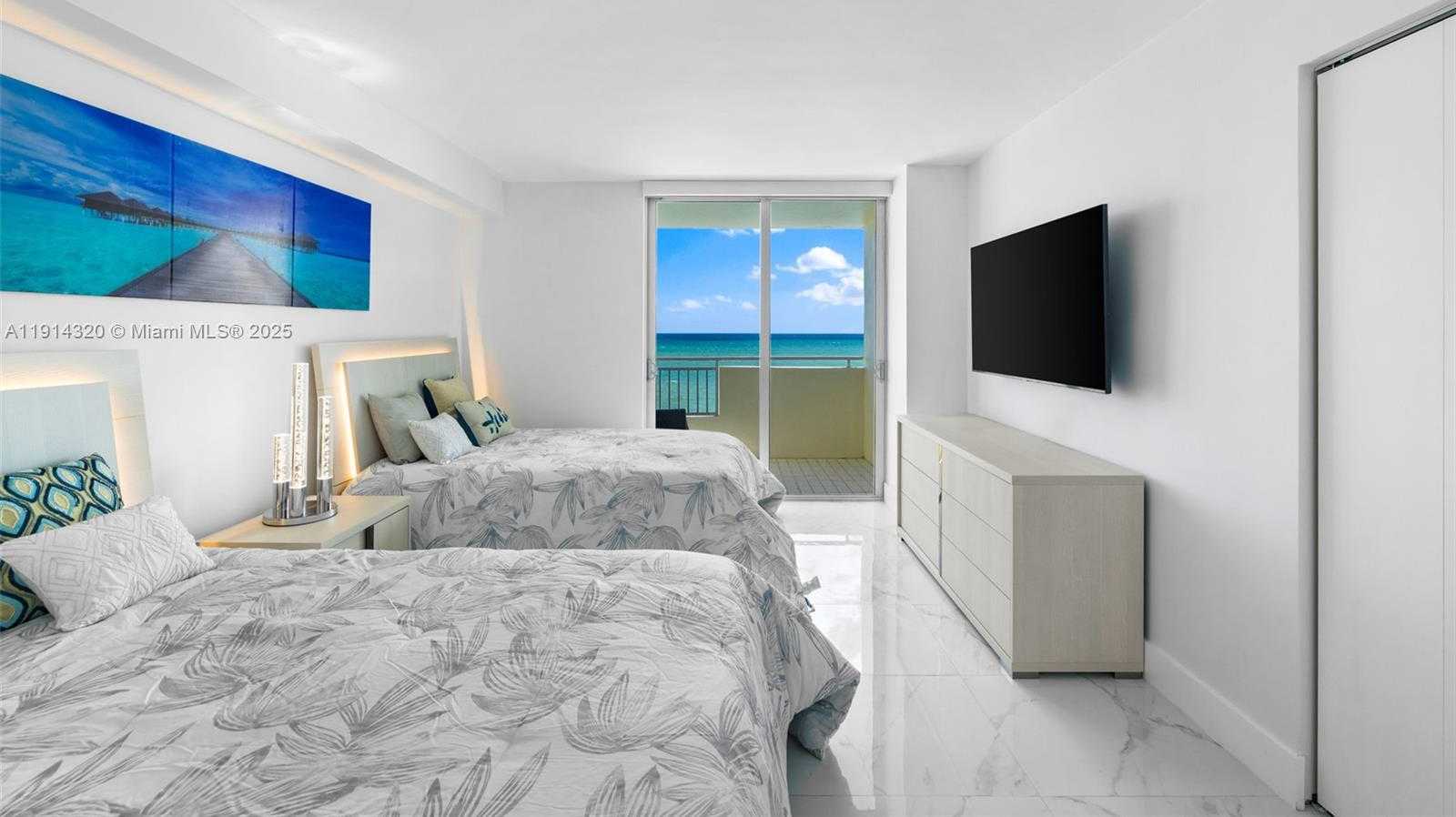 Small Image of 3180 SOUTH OCEAN DR #1408, Hallandale Beach Number 26
