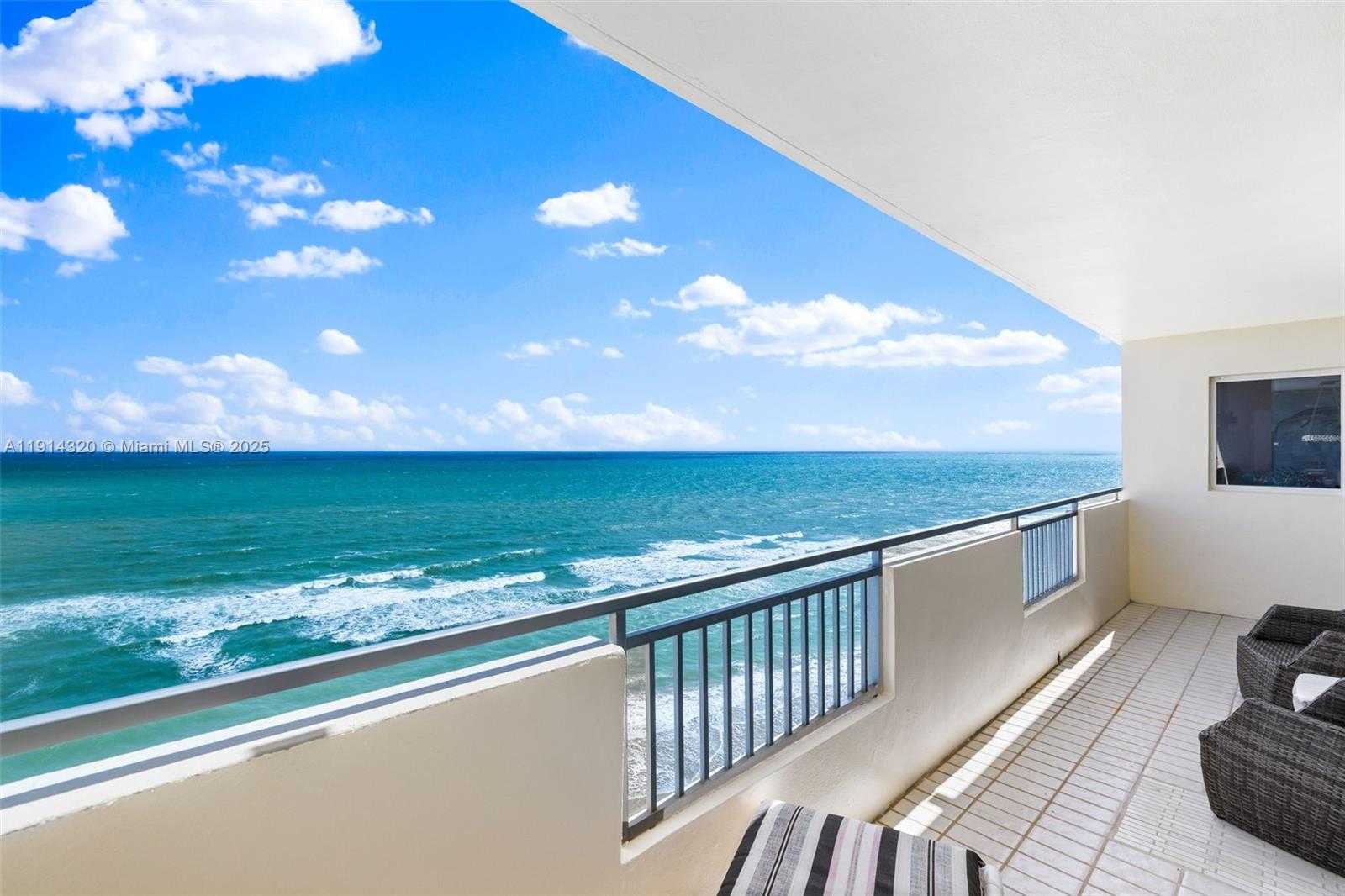 Small Image of 3180 SOUTH OCEAN DR #1408, Hallandale Beach Number 4