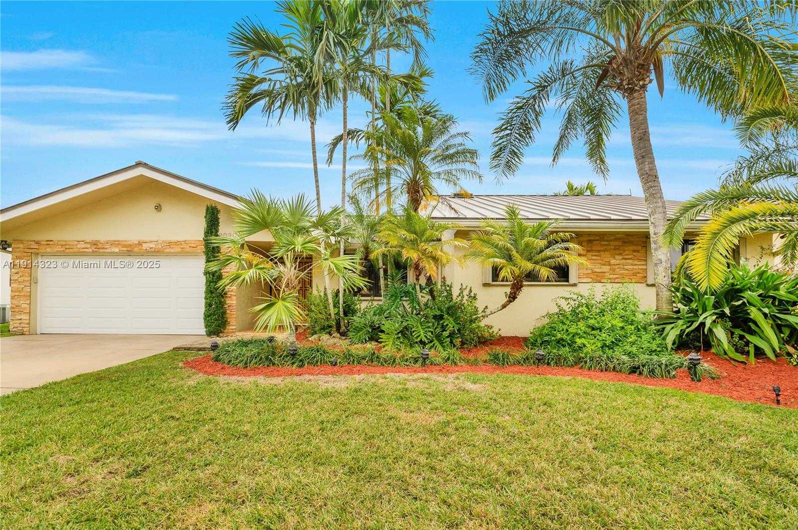 Small Image of 8035 SOUTH WEST 89TH CT #n/a, Miami Number 1