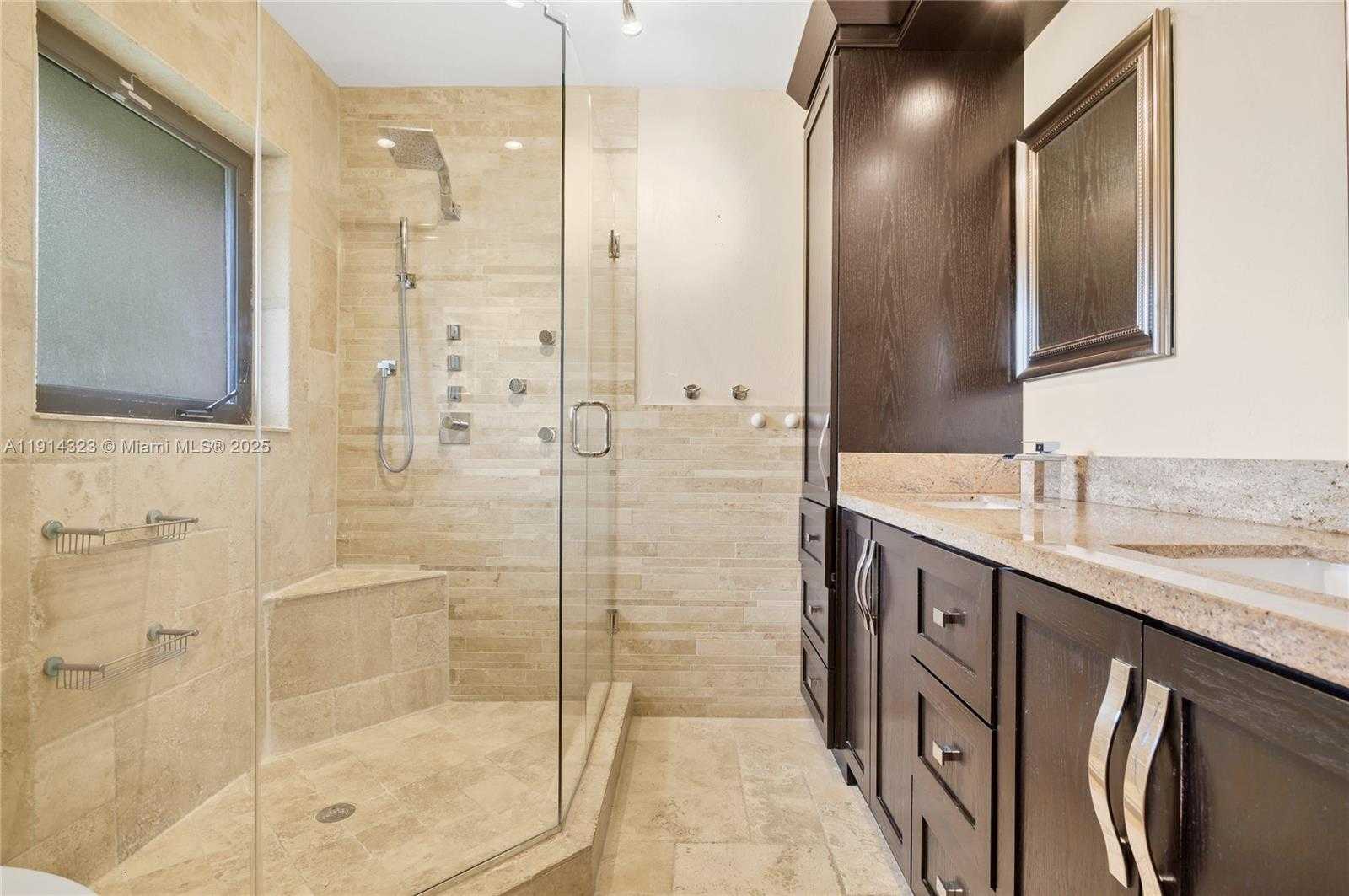 Small Image of 8035 SOUTH WEST 89TH CT #n/a, Miami Number 17