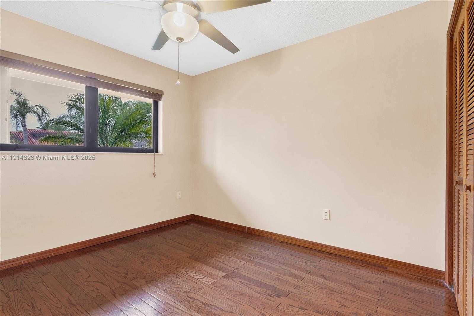 Small Image of 8035 SOUTH WEST 89TH CT #n/a, Miami Number 20