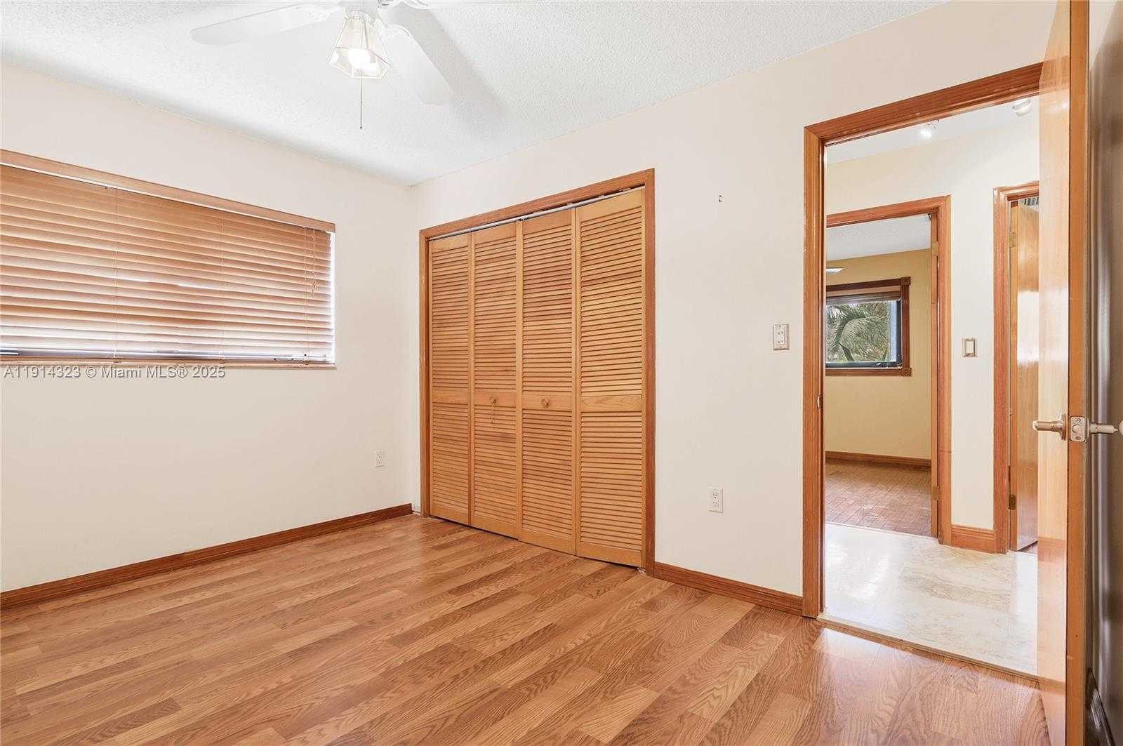 Small Image of 8035 SOUTH WEST 89TH CT #n/a, Miami Number 24