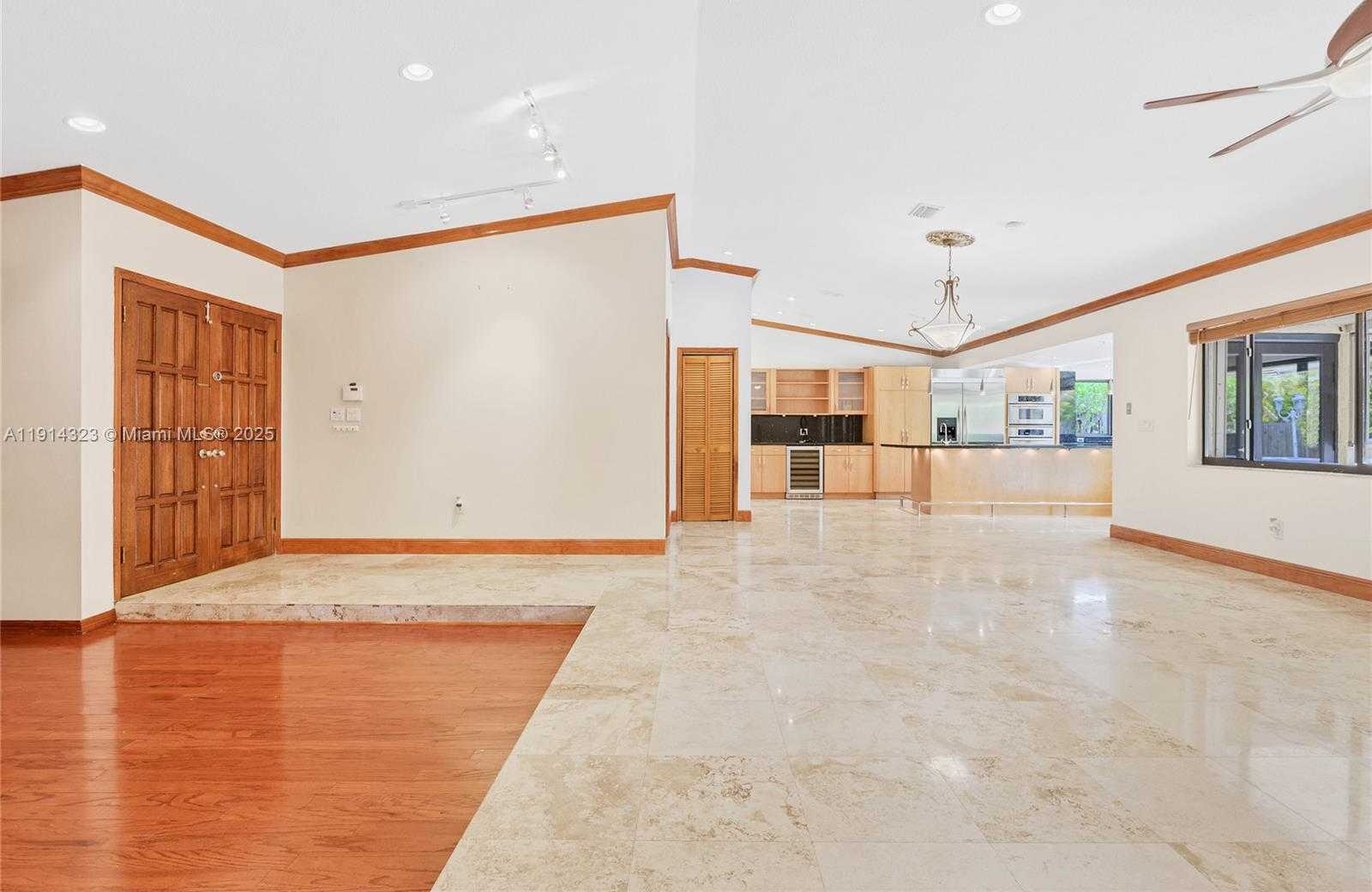 Small Image of 8035 SOUTH WEST 89TH CT #n/a, Miami Number 6