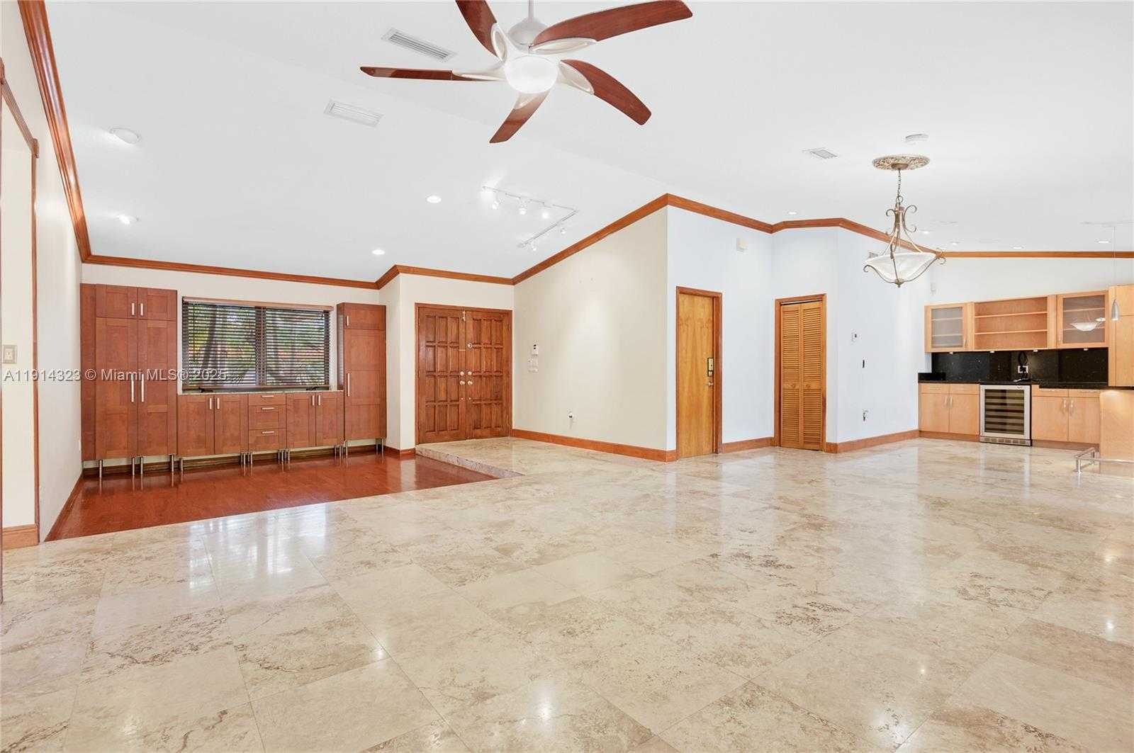 Small Image of 8035 SOUTH WEST 89TH CT #n/a, Miami Number 7