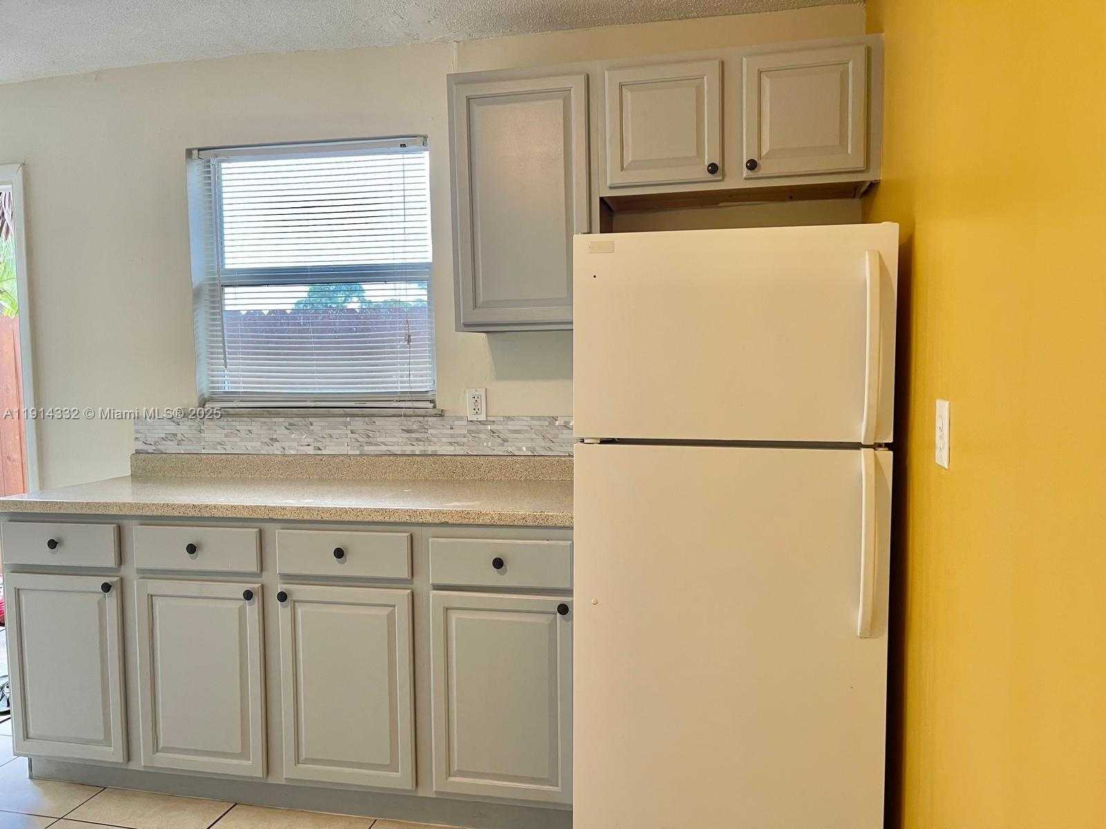 Small Image of 428 NORTH WEST 16TH AVE, Fort Lauderdale Number 7