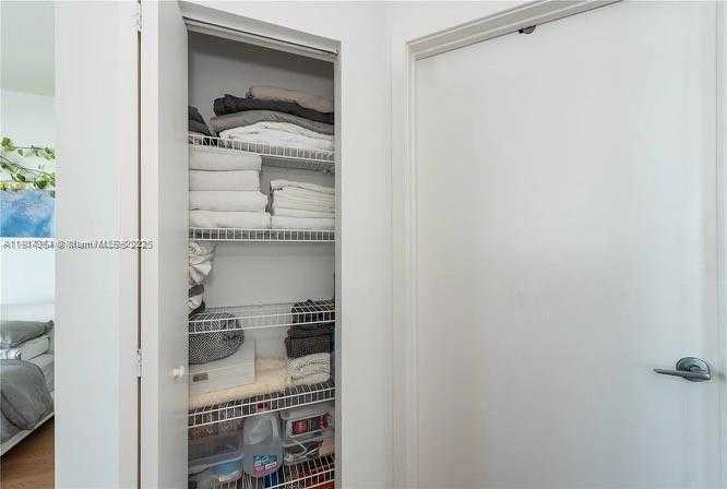 Small Image of 79 SOUTH WEST 12TH ST #3601-S, Miami Number 17