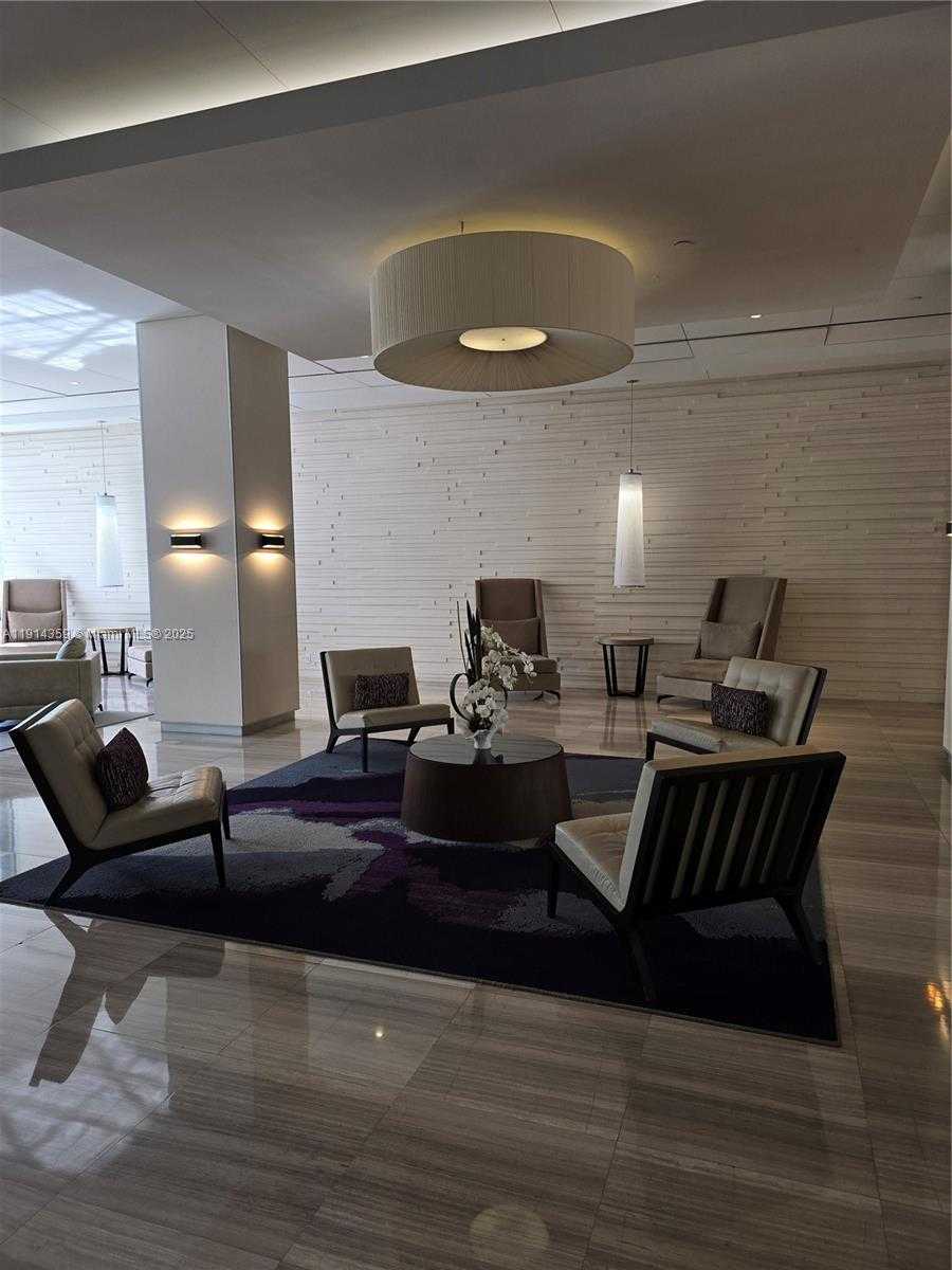 Small Image of 100 BAYVIEW DR #1420, Sunny Isles Beach Number 32