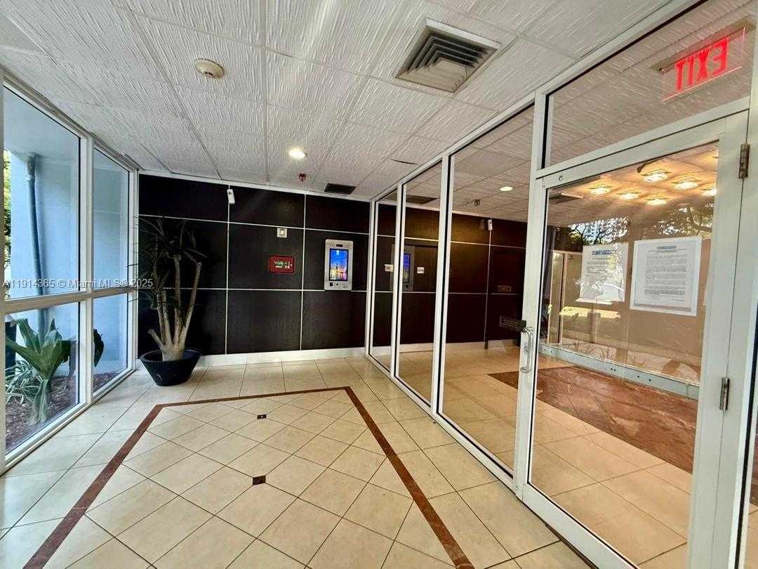 Small Image of 850 NORTH MIAMI AVE #W-2105, Miami Number 13