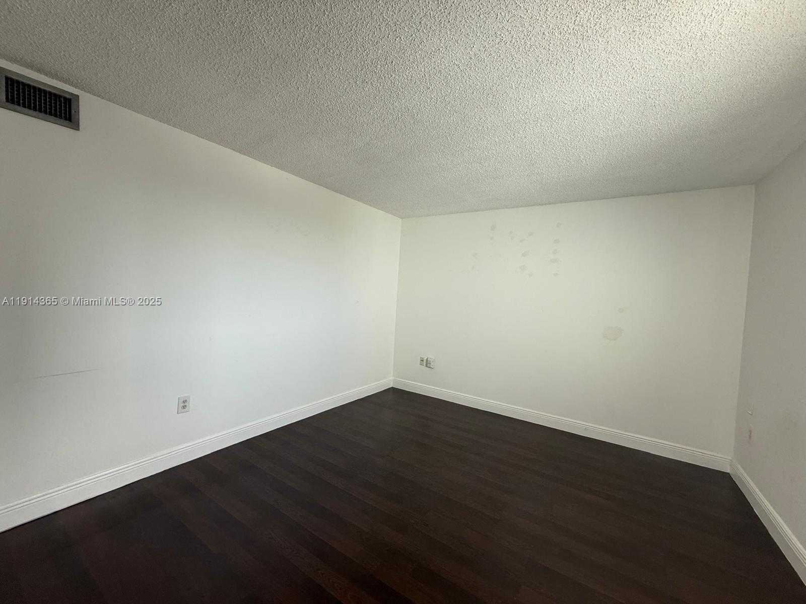 Small Image of 850 NORTH MIAMI AVE #W-2105, Miami Number 9