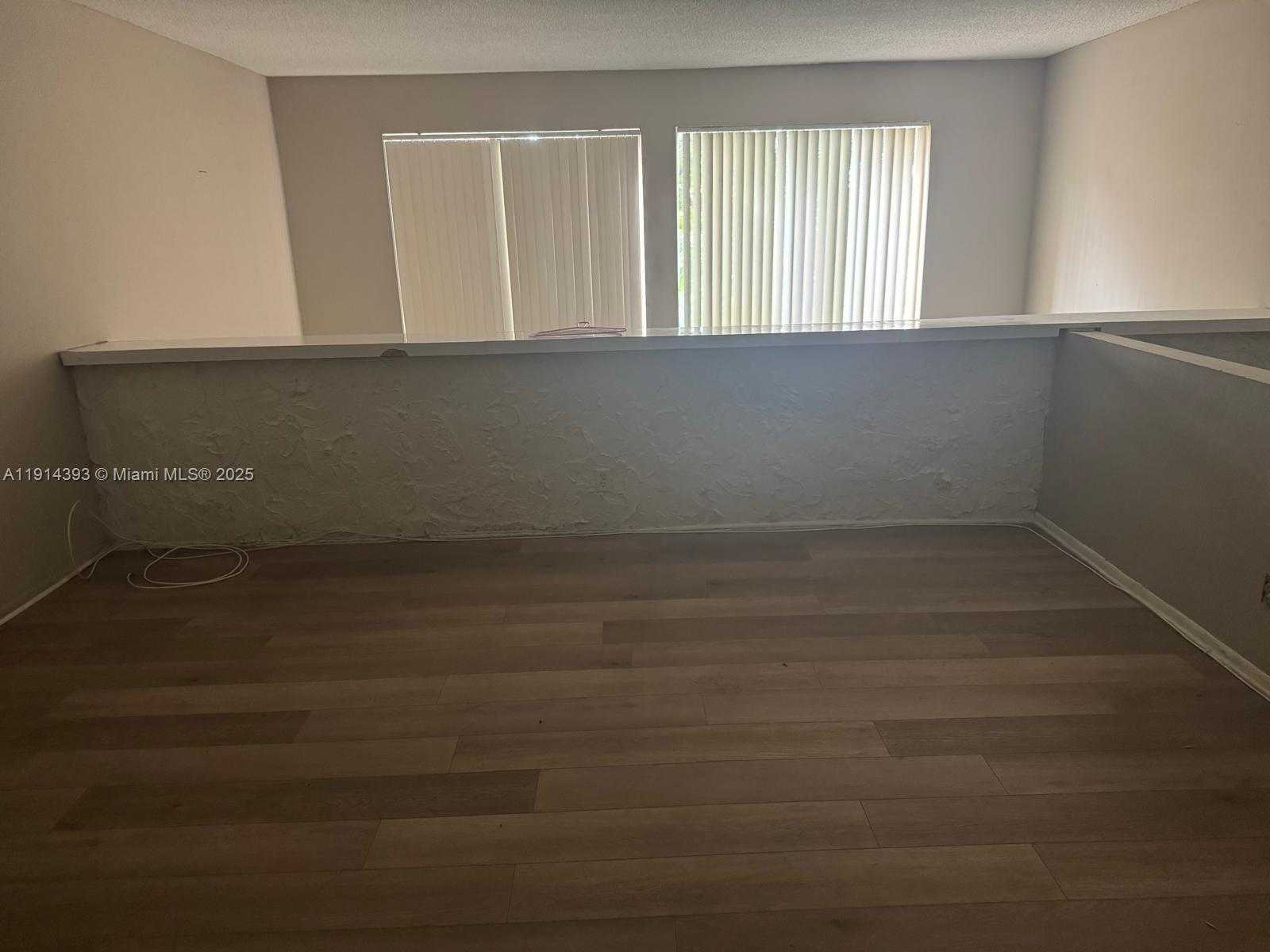 Small Image of 17901 NORTH WEST 68TH AVE #S206, Hialeah Number 6