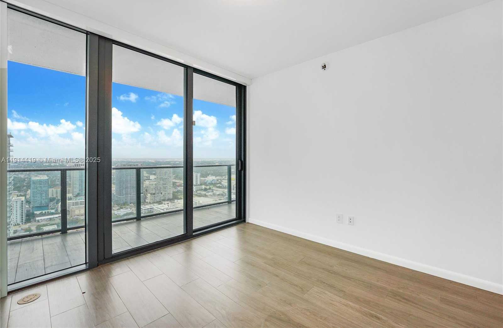 Small Image of 3131 NORTH EAST 7TH AVE #4404, Miami Number 6