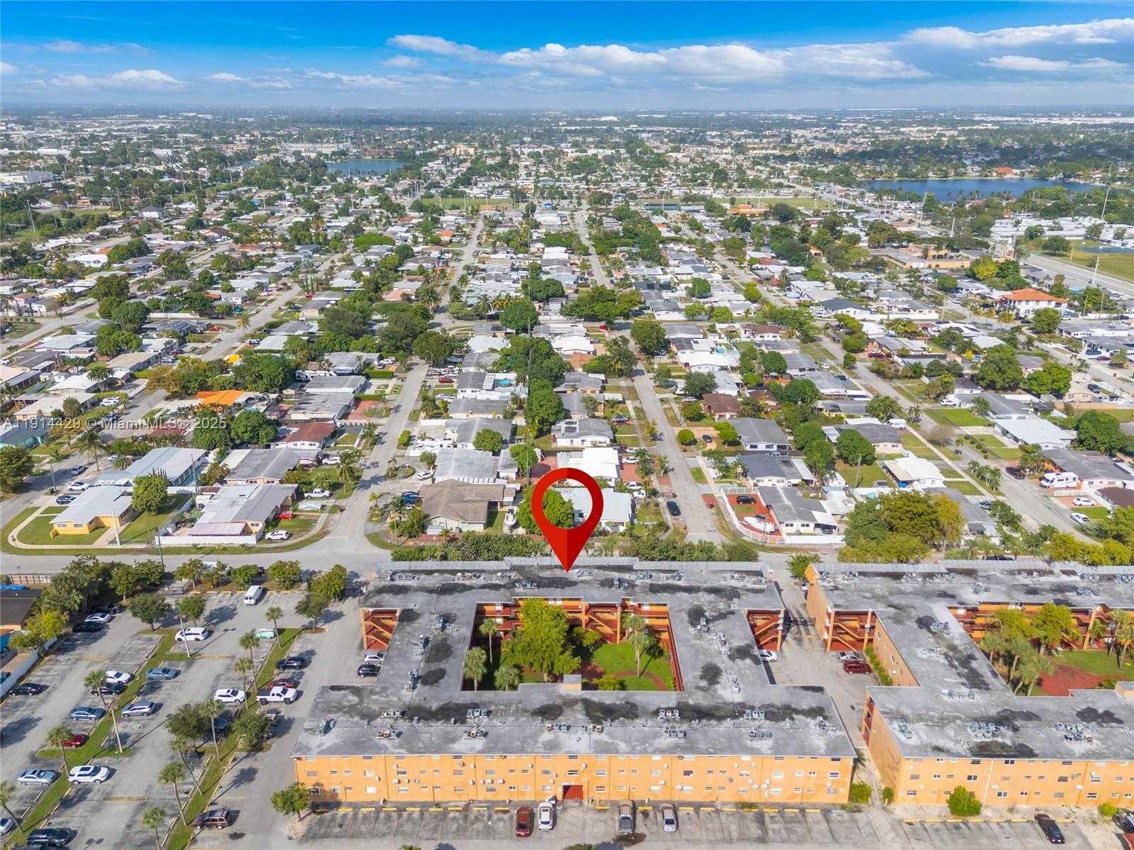 Small Image of 1330 WEST 54TH ST #302C, Hialeah Number 18