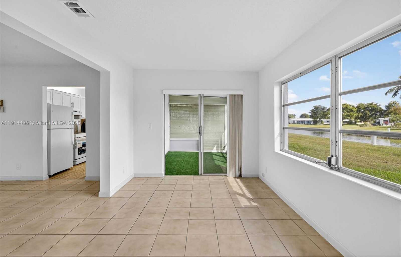 Small Image of 5331 BELLEVILLE RD #., West Palm Beach Number 10