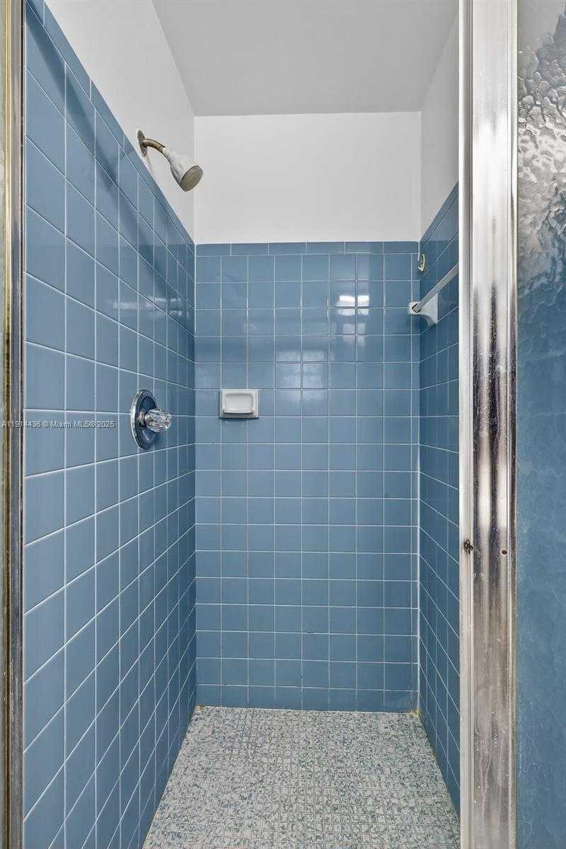 Small Image of 5331 BELLEVILLE RD #., West Palm Beach Number 20