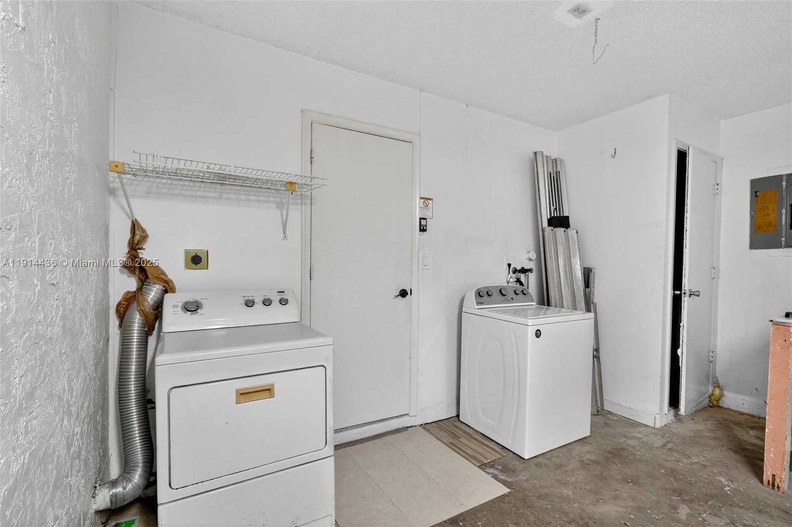 Small Image of 5331 BELLEVILLE RD #., West Palm Beach Number 32