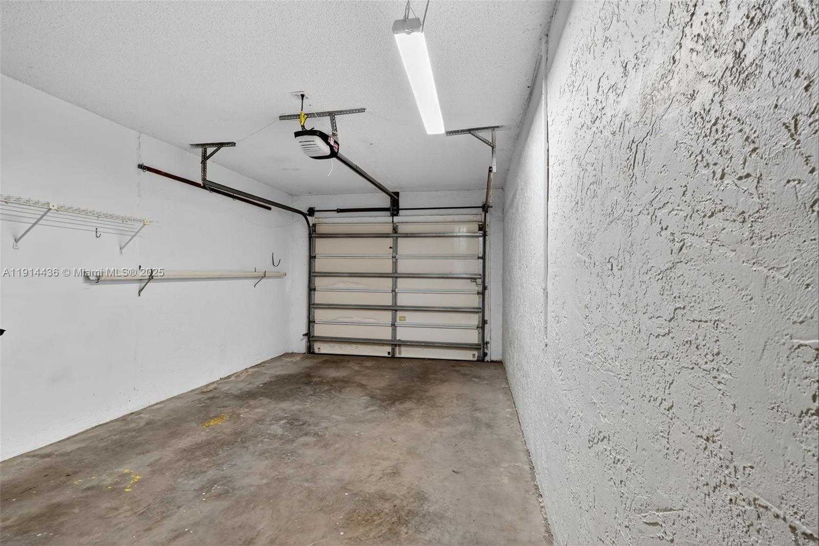 Small Image of 5331 BELLEVILLE RD #., West Palm Beach Number 33