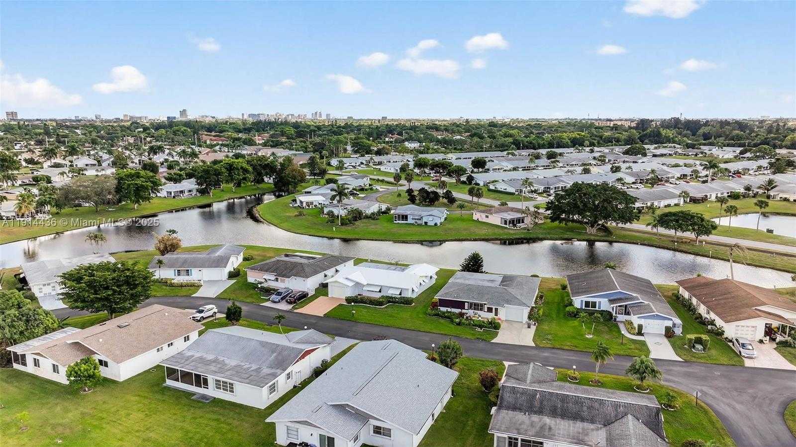 Small Image of 5331 BELLEVILLE RD #., West Palm Beach Number 39