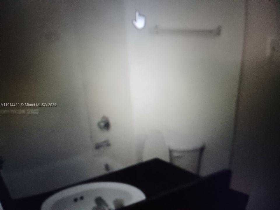 Small Image of 4330 NORTH WEST 79TH AVE #2D, Doral Number 5