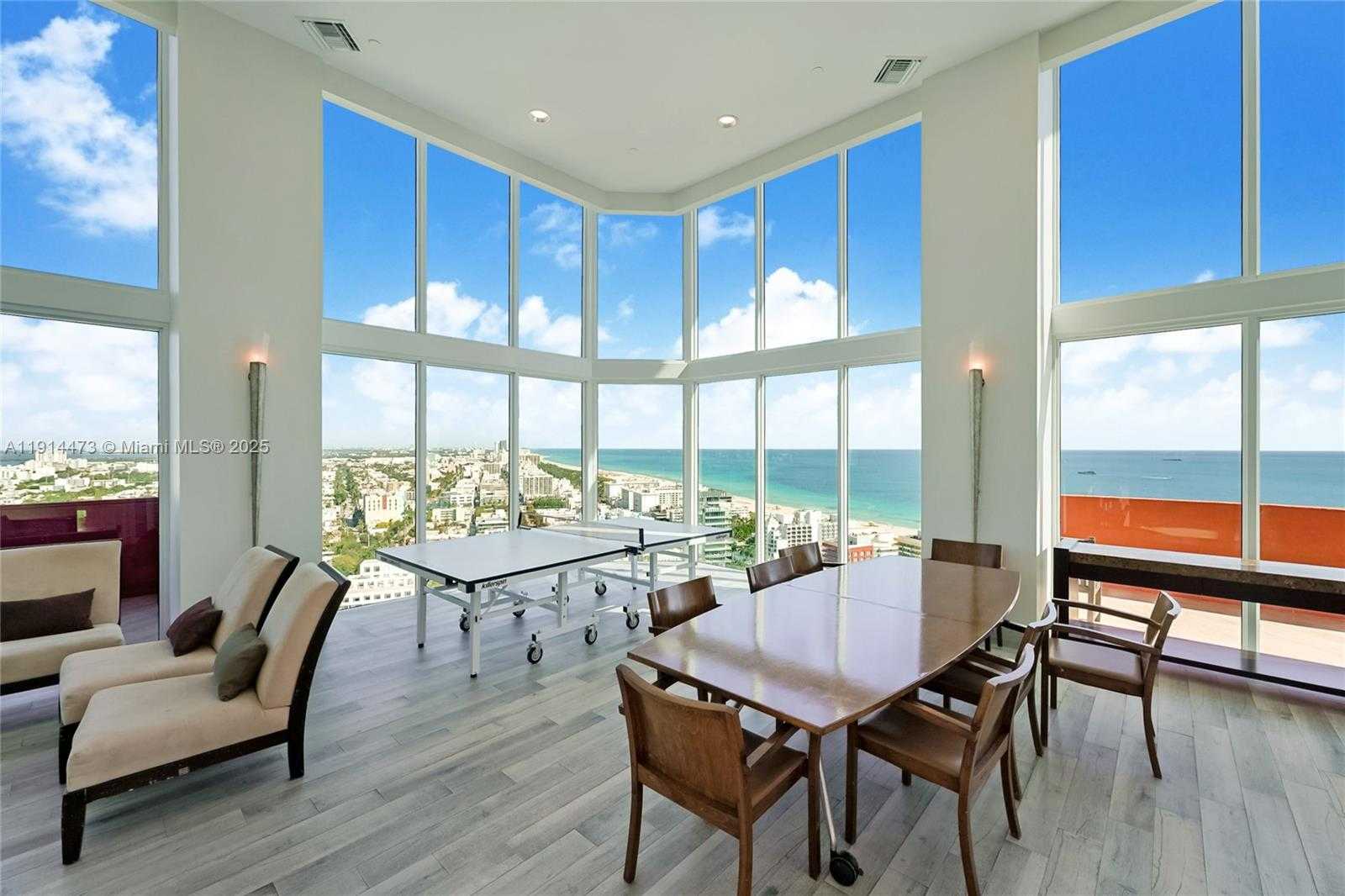 Small Image of 300 SOUTH POINTE DR #405, Miami Beach Number 50