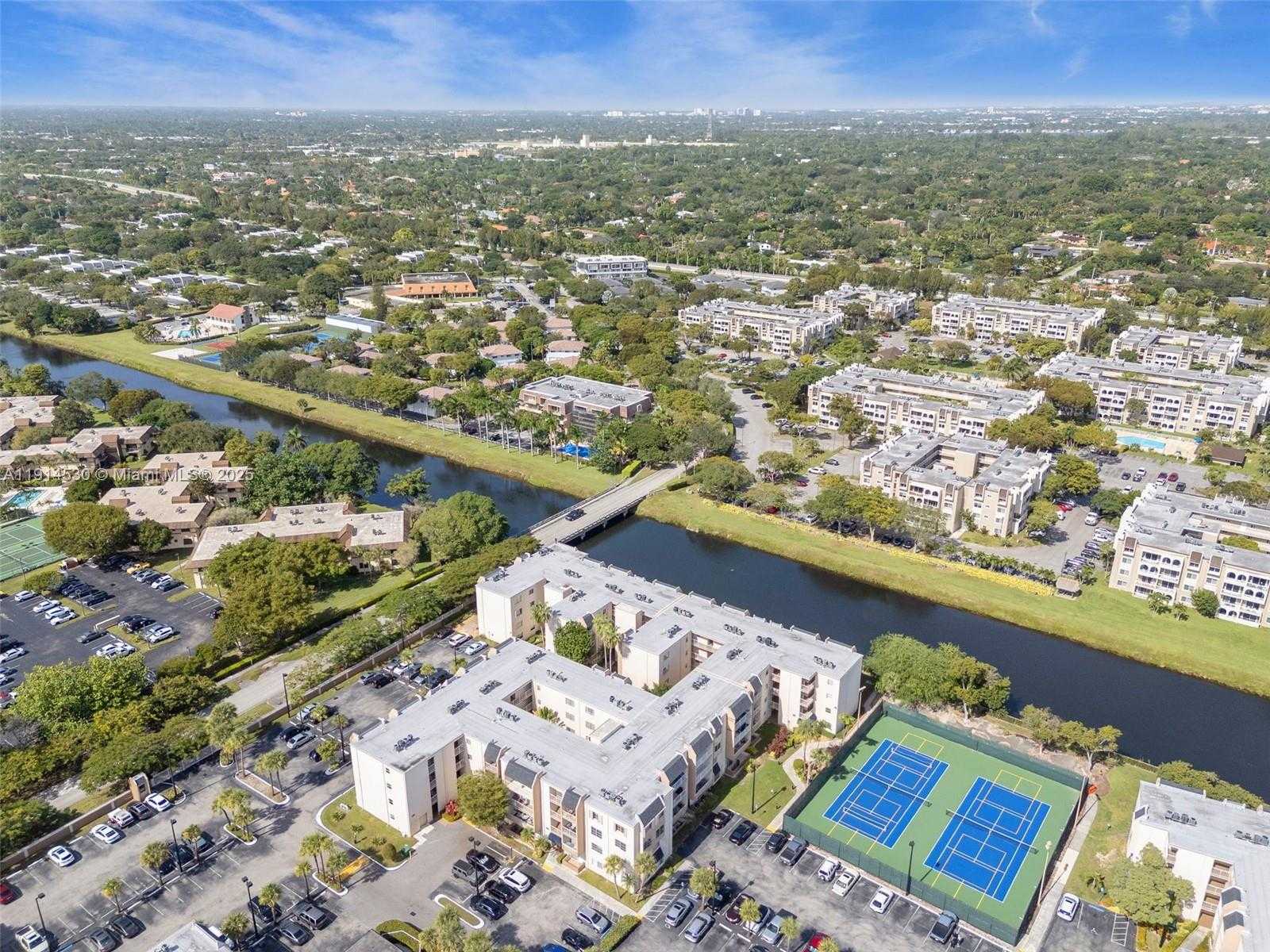 Small Image of 7785 SOUTH WEST 86TH ST #E-222, Miami Number 14