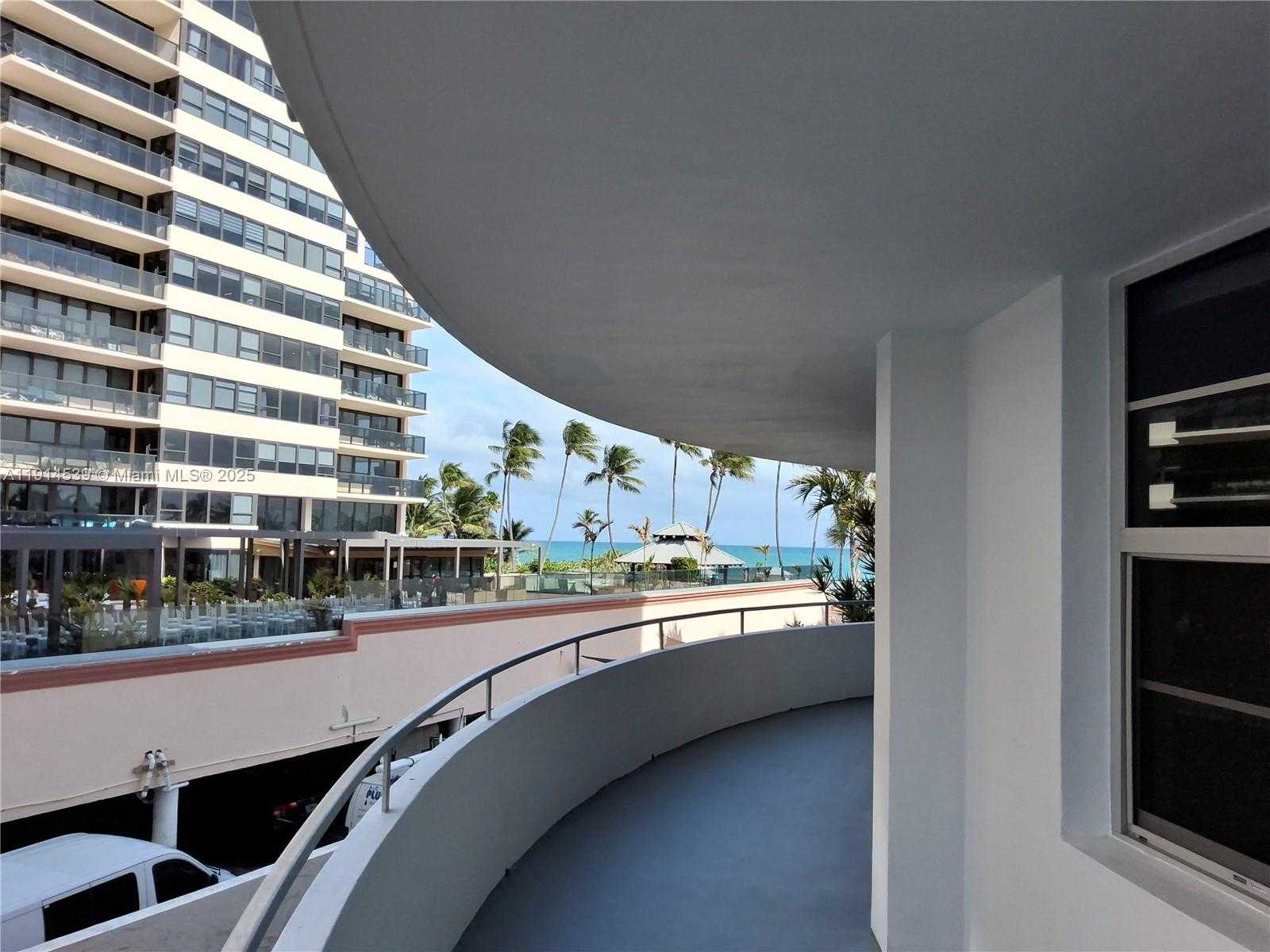 Small Image of 5161 COLLINS AVE #312, Miami Beach Number 12