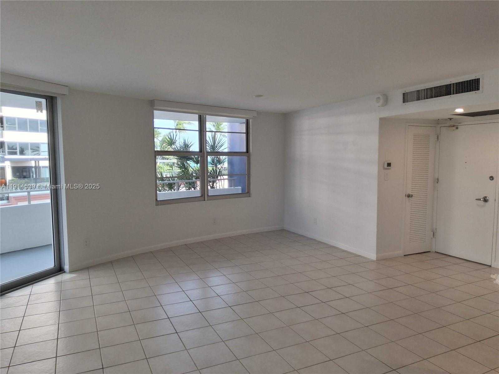 Small Image of 5161 COLLINS AVE #312, Miami Beach Number 17