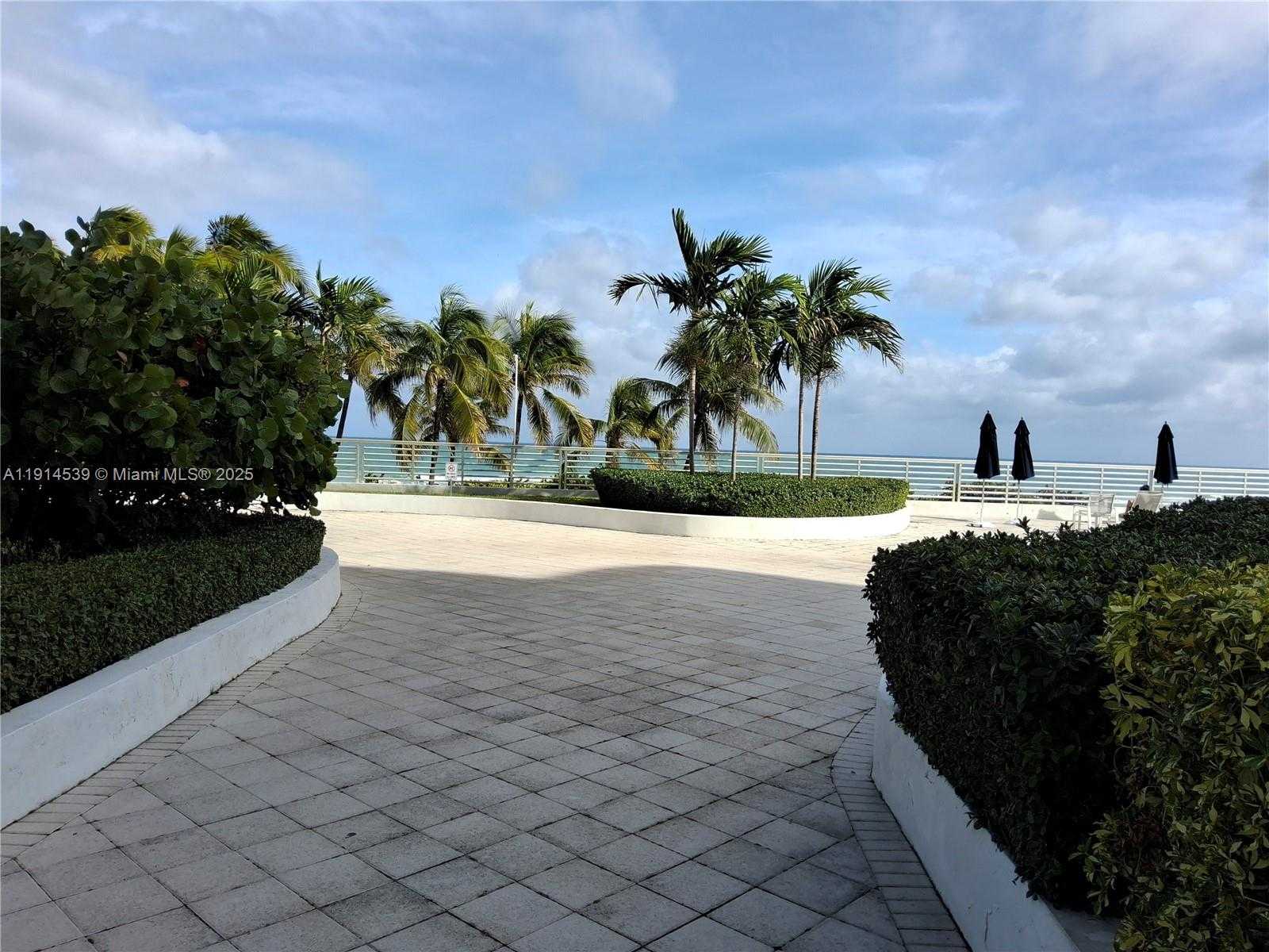 Small Image of 5161 COLLINS AVE #312, Miami Beach Number 36