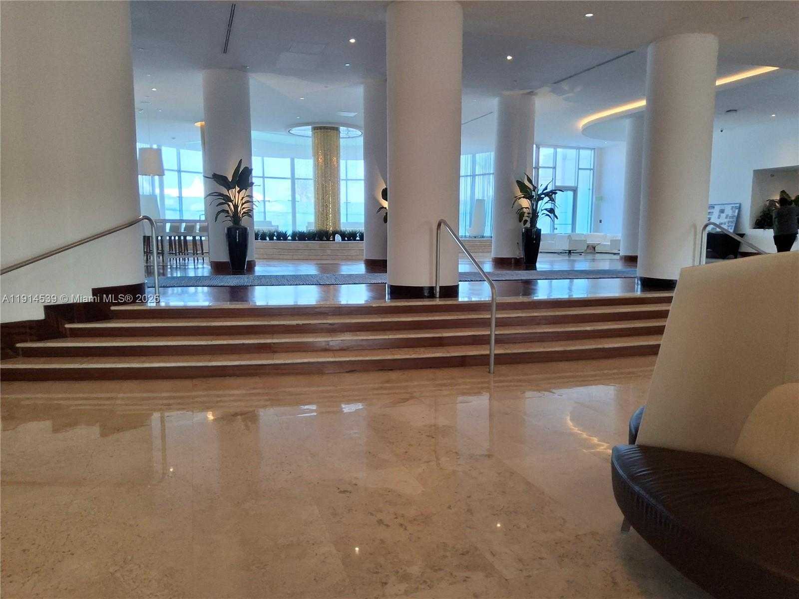 Small Image of 5161 COLLINS AVE #312, Miami Beach Number 8