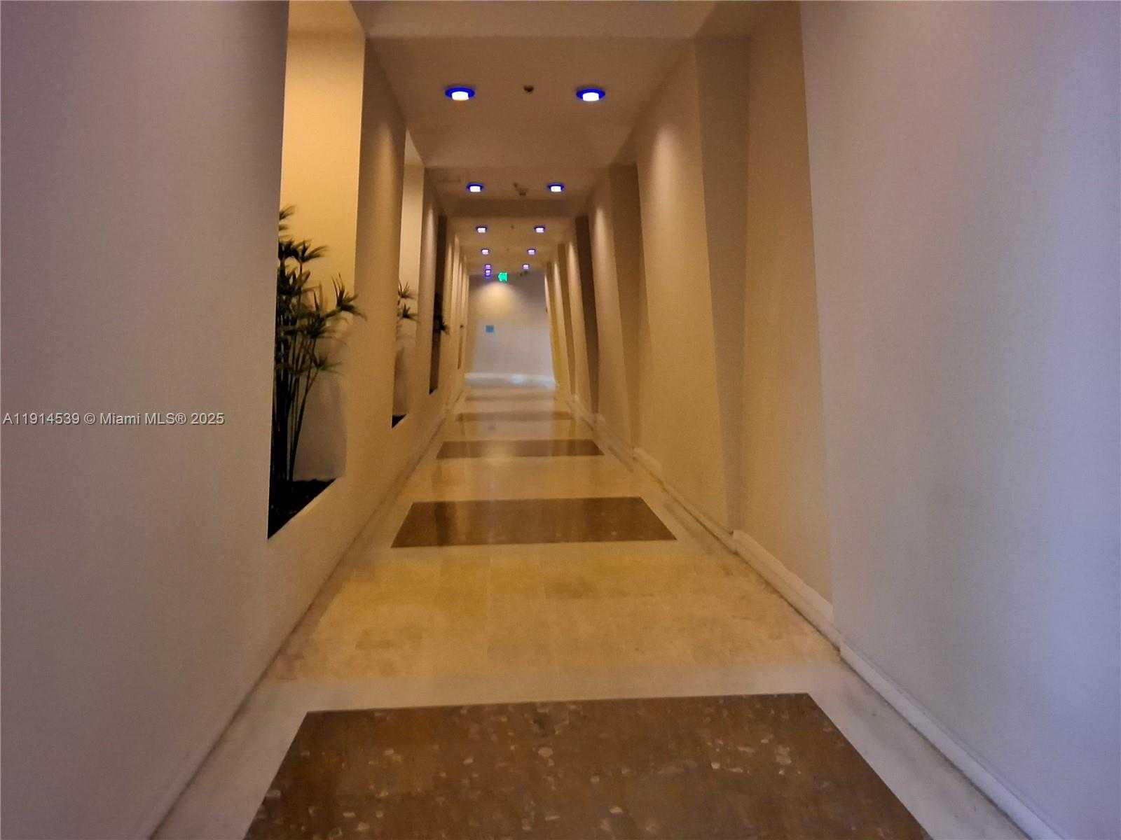 Small Image of 5161 COLLINS AVE #312, Miami Beach Number 9