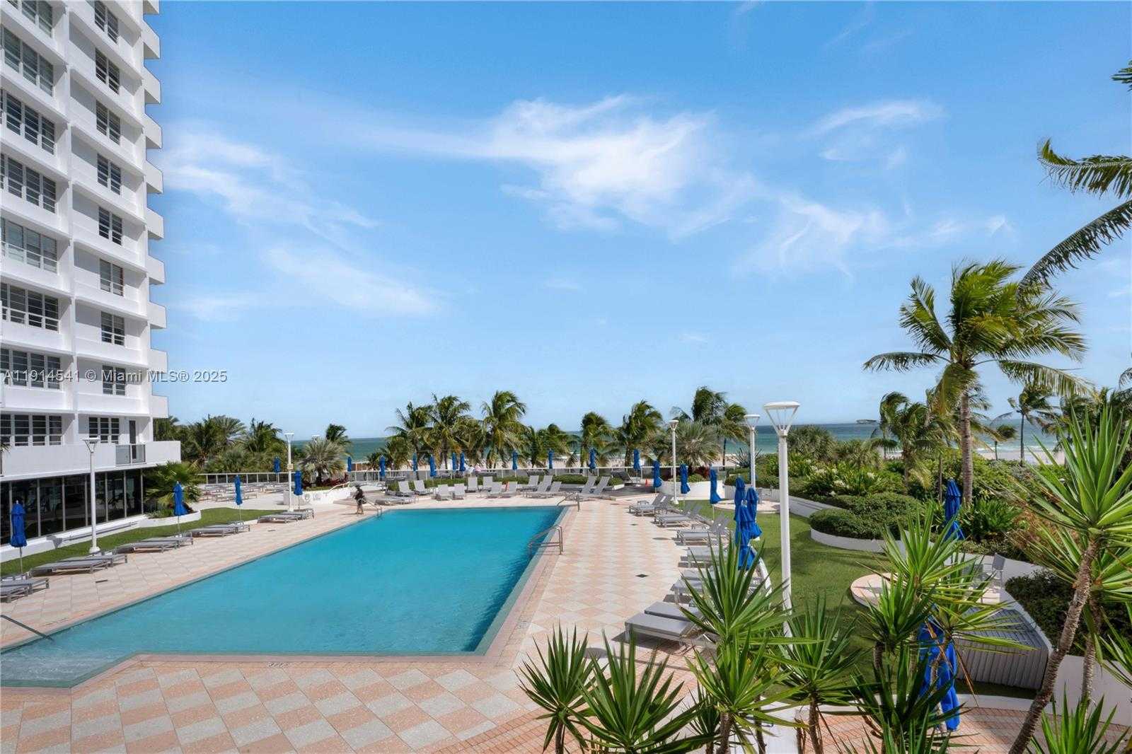 Small Image of 100 LINCOLN RD #607, Miami Beach Number 2