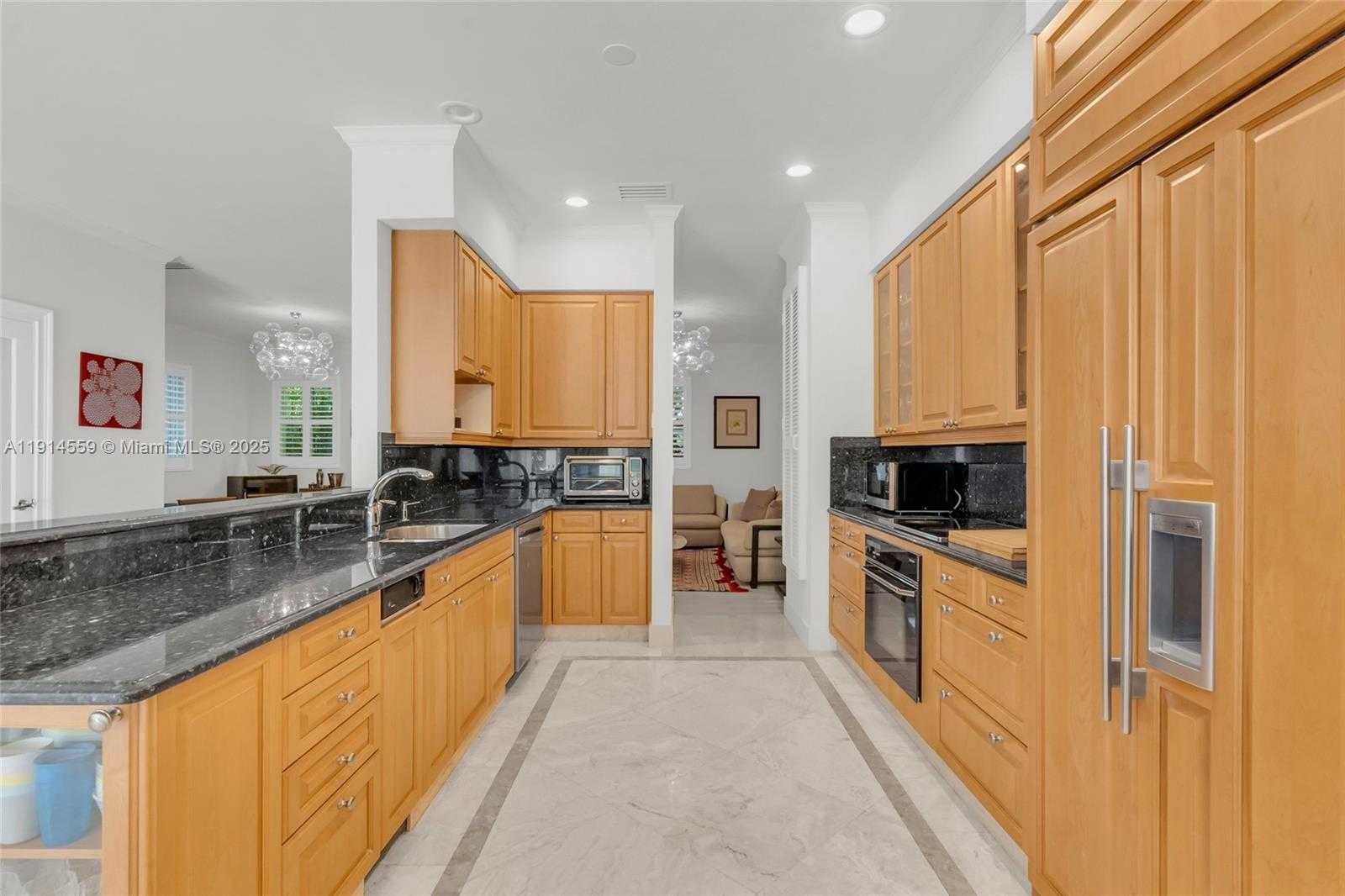 Small Image of 5794 SOUTH WEST 76TH TER, South Miami Number 12