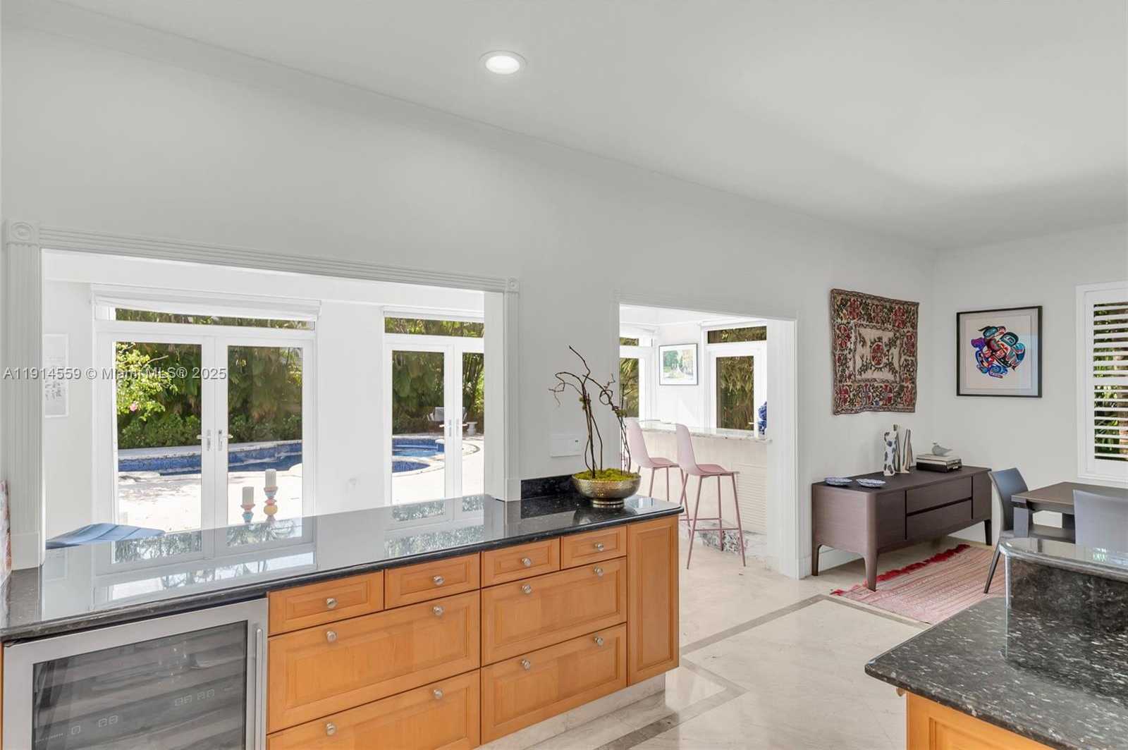 Small Image of 5794 SOUTH WEST 76TH TER, South Miami Number 14